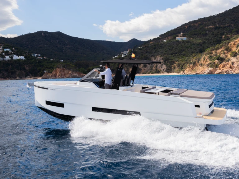 Rent a De Antonio D32 Marina Botafoch