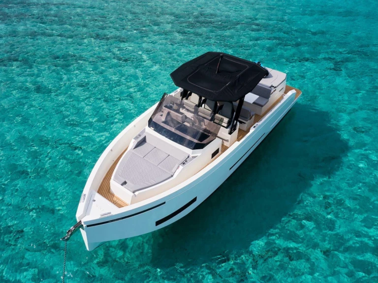 Yacht charter Marina Botafoch cheap D32