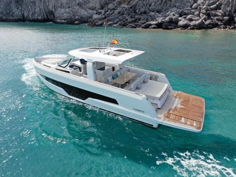 Bareboat Rental Motorboat Fjord with a boat licence