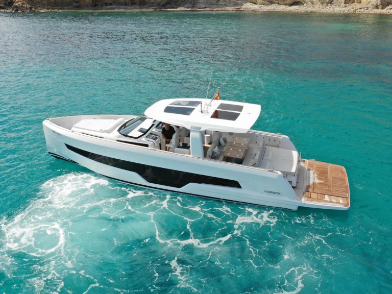 Motorboat for rent Santa Eulària des Riu at the best price