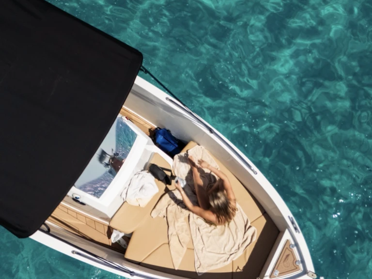 Cattleya X6 in s'Estanyol de Migjorn on SamBoat