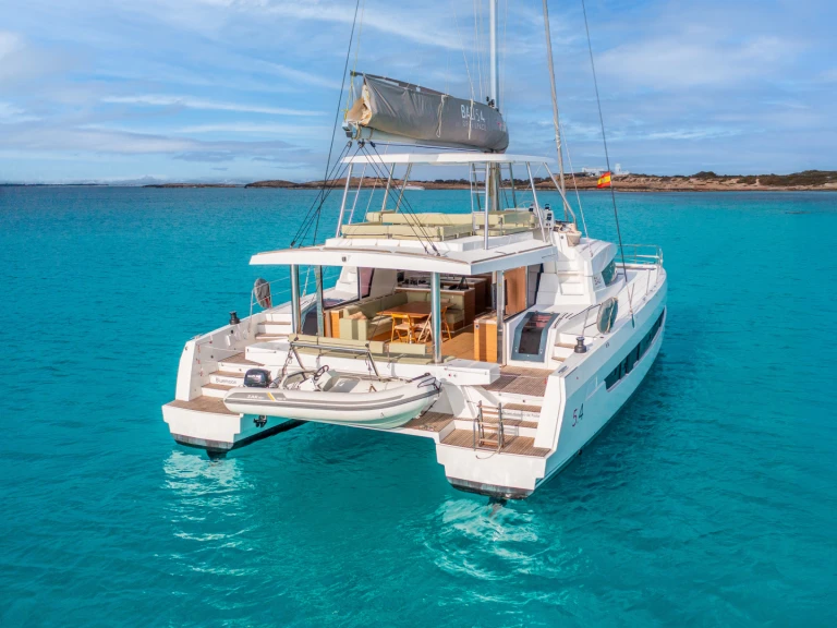 Catamaran rental in Ibiza Town - Bali Bali 5.4