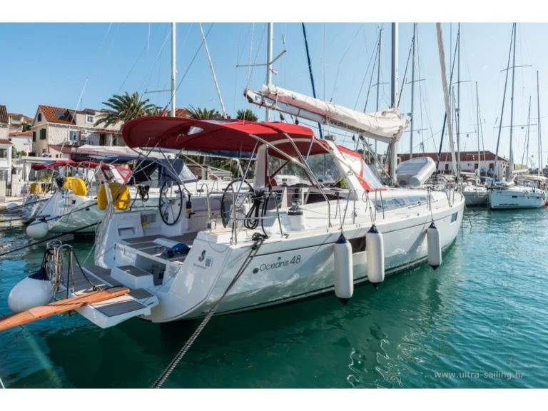 Rent a Bénéteau Oceanis 48 Cagliari