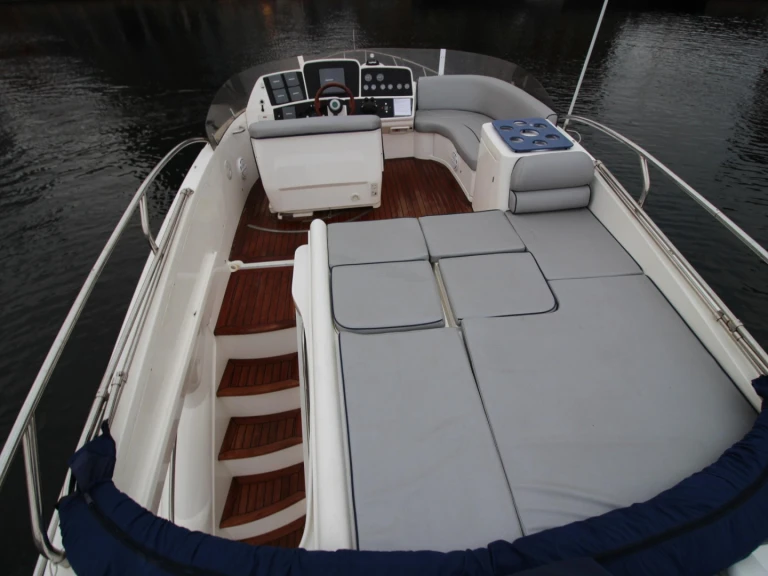 Yacht charter Menton cheap T47