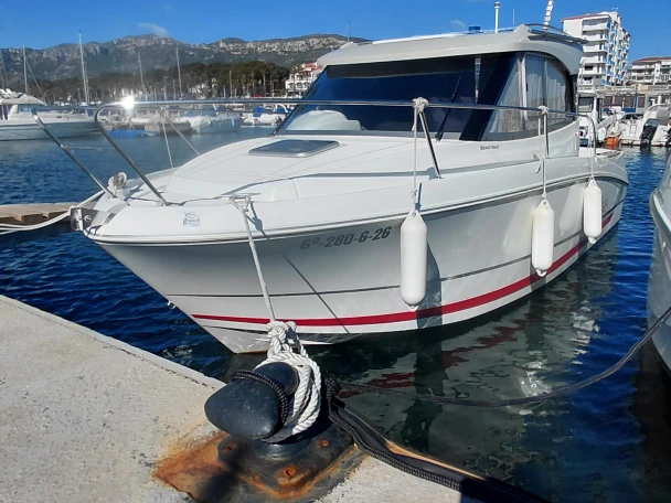 Motorboat rental in l'Hospitalet de l'Infant - Bénéteau Antares 680 HB