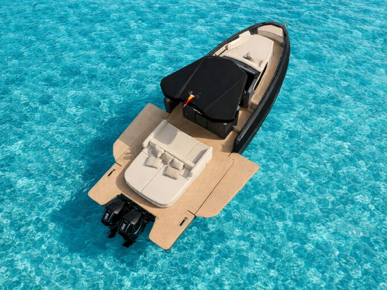 Motorboat for rent Ibiza Town at the best price