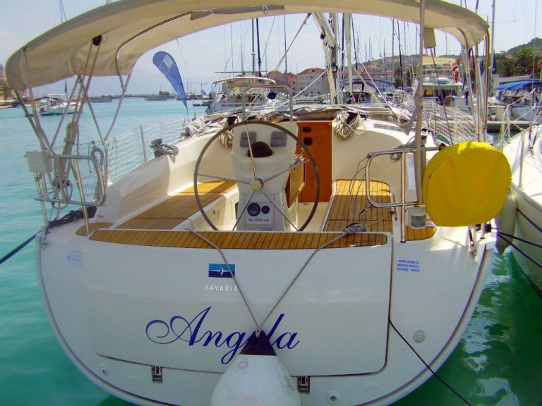 Bareboat Rental Sailboat Bavaria with a boat licence
