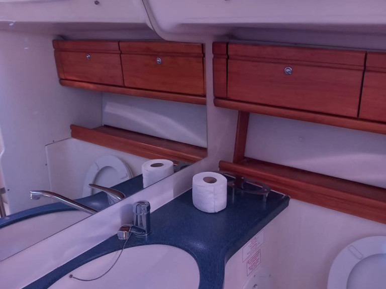 Bavaria Cruiser 46 in Trogir on SamBoat