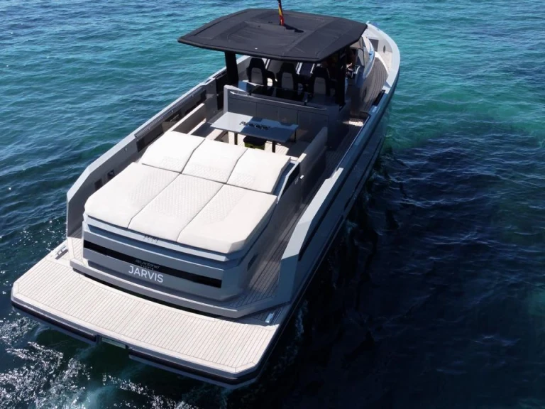Motorboat for rent Ibiza Town at the best price