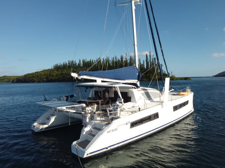 Catamaran rental with or without captain Catana Nouméa