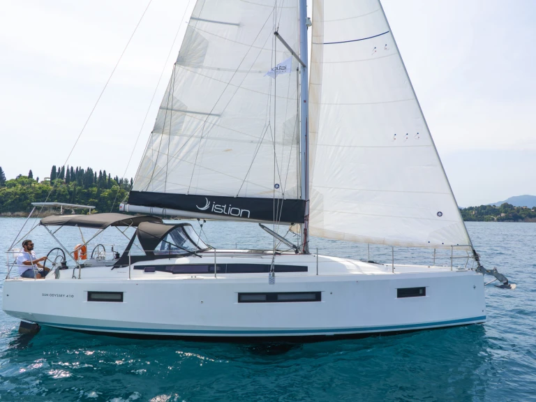 Sailboat rental in Alimos - Jeanneau Sun Odyssey 410