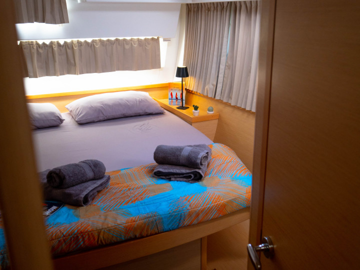 Bareboat Rental Catamaran Lagoon with a boat licence