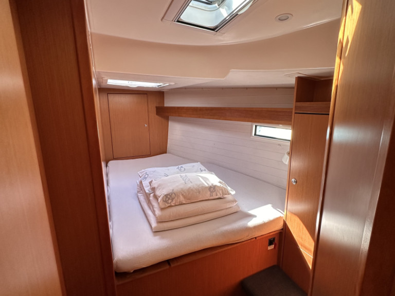 Yacht charter Drage cheap Cruiser 45