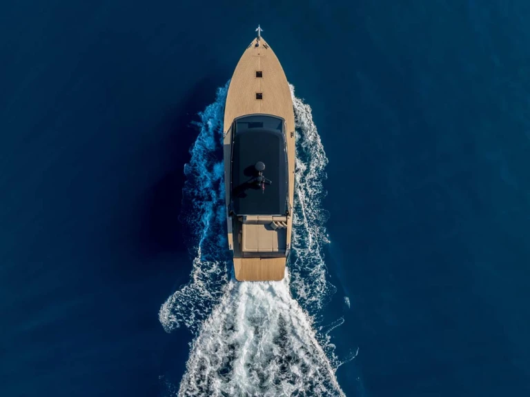 Luxury Yacht rental with or without captain Colnago Split