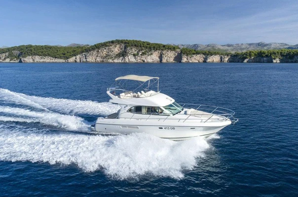 Luxury Yacht for rent Split at the best price