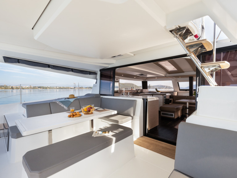 Fountaine Pajot Elba 45 in Procida on SamBoat