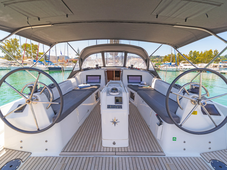 Rent a Jeanneau Sun Odyssey 410 Alimos