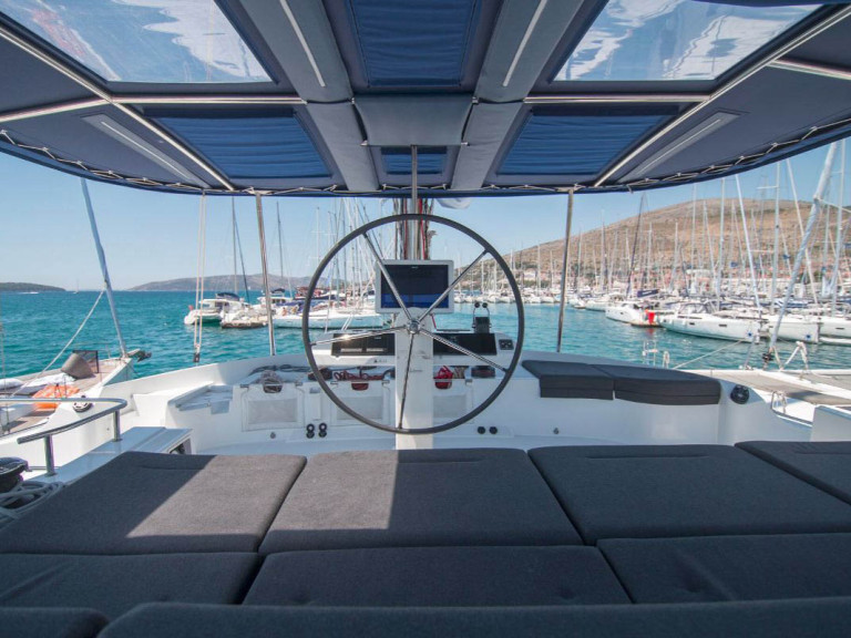 Bareboat Rental Catamaran Lagoon with a boat licence