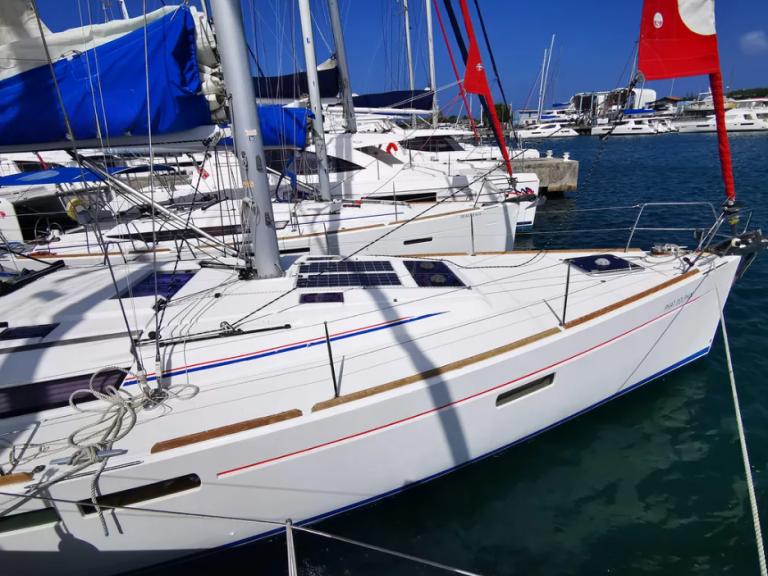 Yacht charter Parish of Saint George cheap Sun Odyssey 479 - 3 cab.
