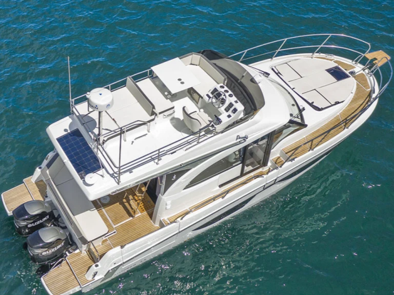 Motorboat rental in Saint-Mandrier-sur-Mer - Bénéteau Antares 11 FLY