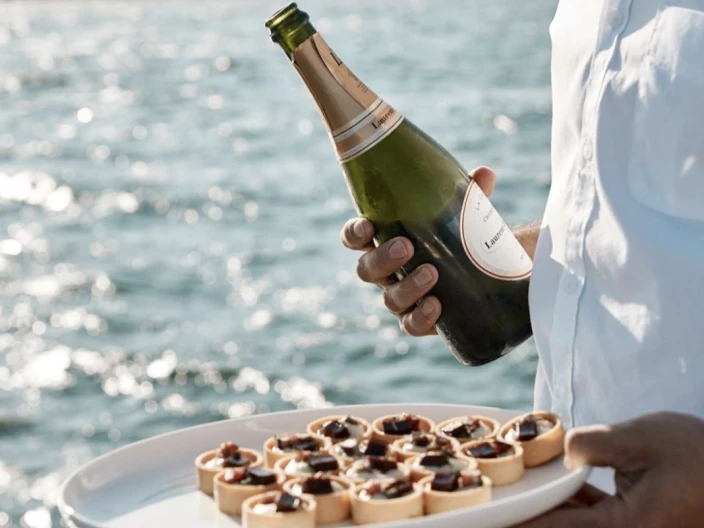 Boat rental Jeanneau Sun Rise in Gijón on Samboat