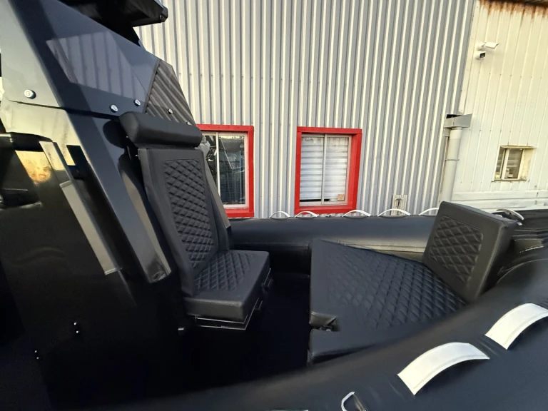 Rent a 3D Tender ODYSSEY Port Leucate