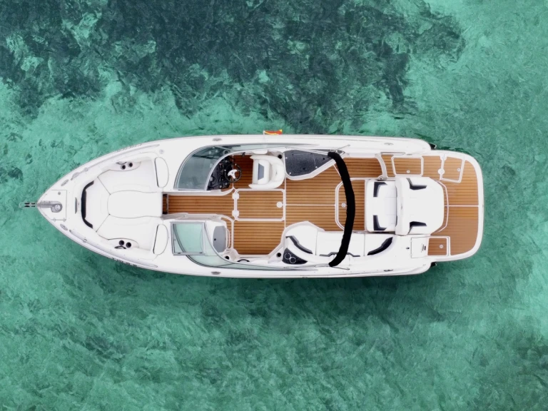 Monterey 264FS in Alcúdia on SamBoat