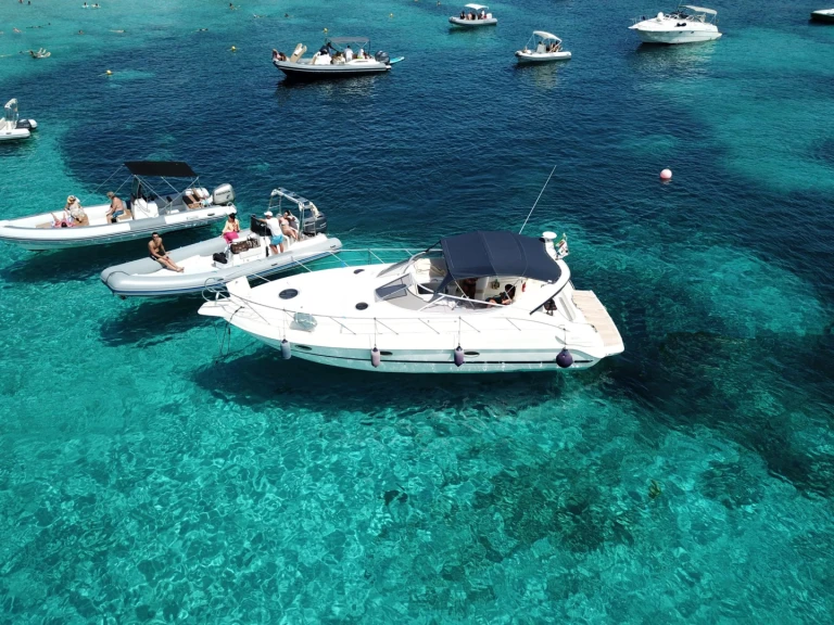 Motorboat for rent Castellammare del Golfo at the best price