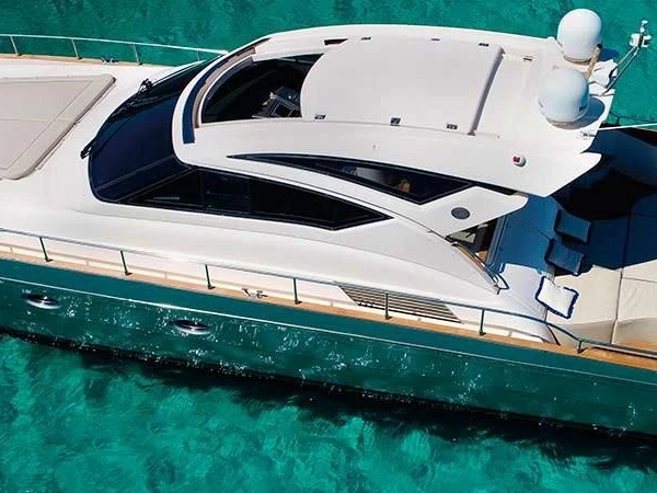 Cayman Yacht BoatVibe 58ft in Amalfi on SamBoat