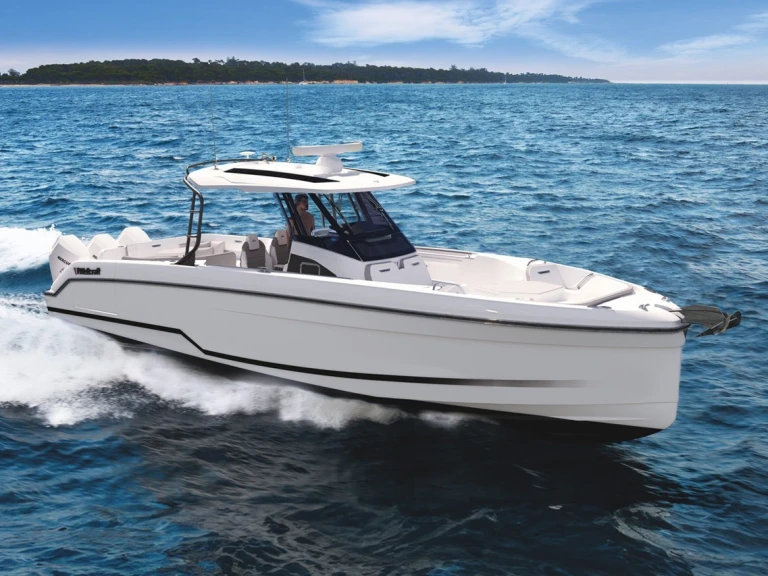 Wellcraft WELLCRAFT 38 charter bareboat or captained in  Marine de Sant'Ambrogio