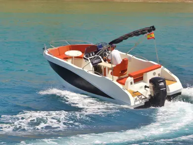 Rent a Motorboat Okiboats Barracuda 545 Open in Puerto Deportivo