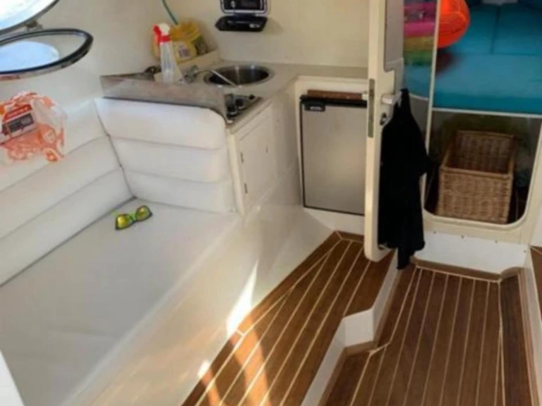 Motorboat rental in Italy - PRIMATIST By Bruno Abbate 34