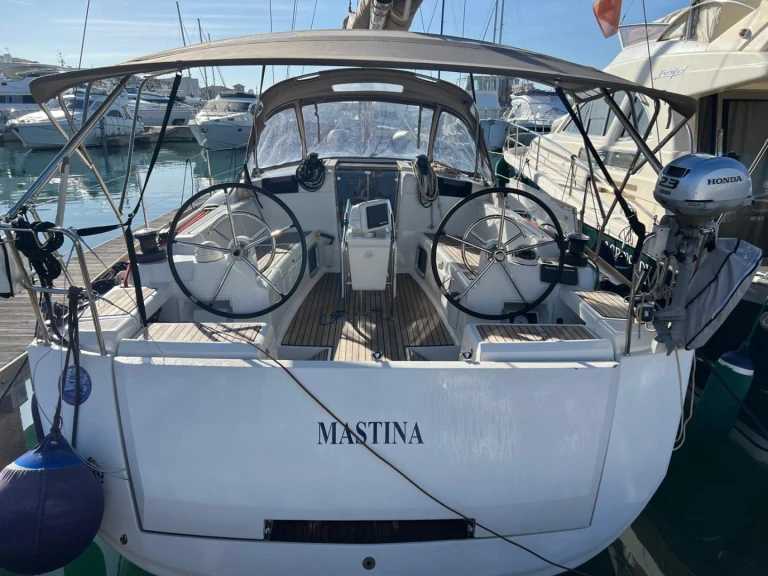 Yacht charter Livorno cheap Sun Odyssey 419