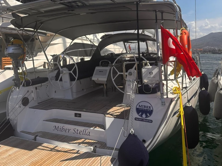Rent a Bavaria Cruiser 46 Fethiye