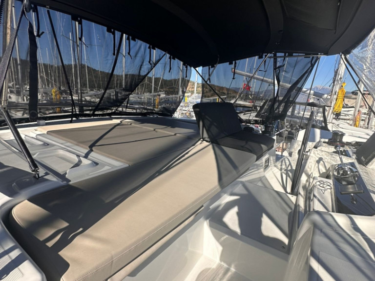 Bareboat Rental Catamaran Lagoon with a boat licence