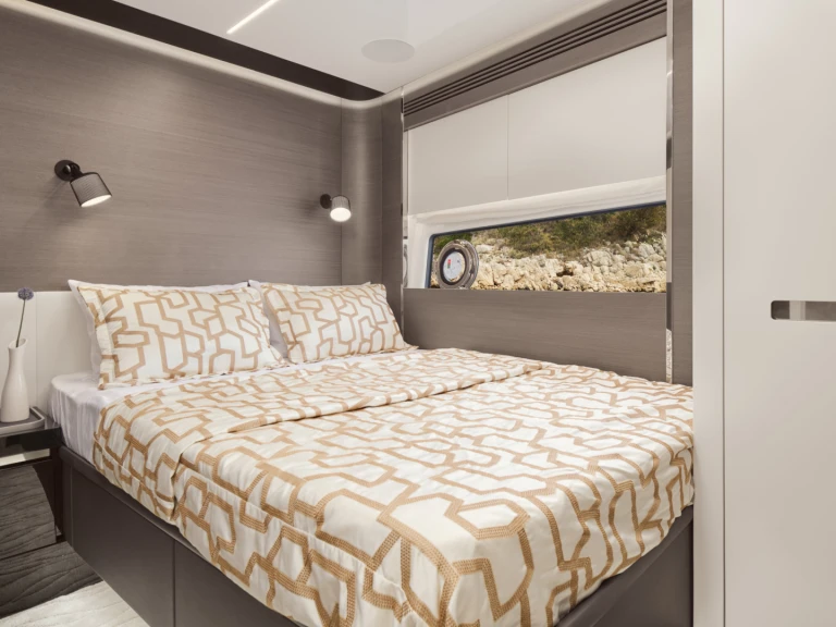 Yacht charter Seget Donji cheap Azimut S8