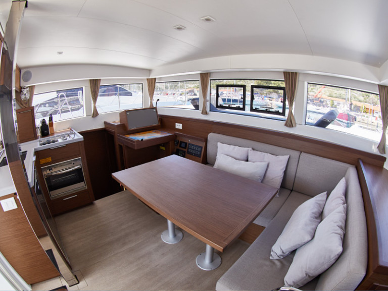 Catamaran for rent Pula at the best price