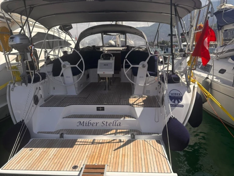 Boat rental Bavaria Cruiser 46 in Fethiye on Samboat