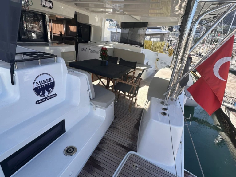 Boat rental Lagoon Lagoon 46 in Fethiye on Samboat