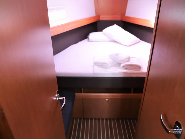 Bavaria Cruiser 41 charter bareboat or captained in  Fethiye