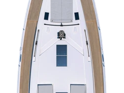 Bareboat Rental Sailboat Bénéteau with a boat licence