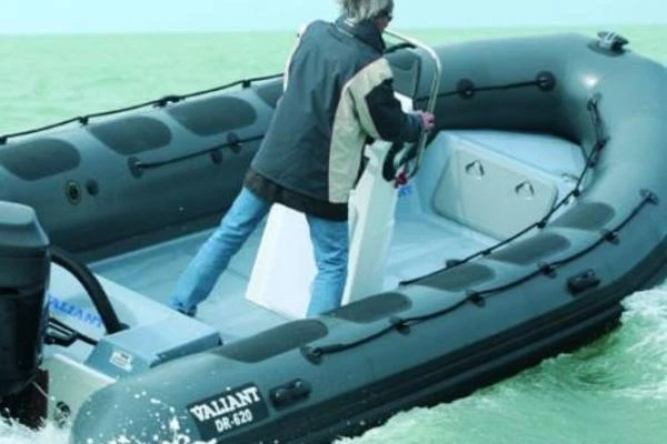 Valiant DR 620 in Trébeurden on SamBoat