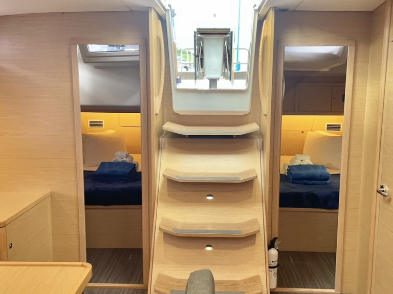 Rent a Dufour Dufour 470 Annapolis