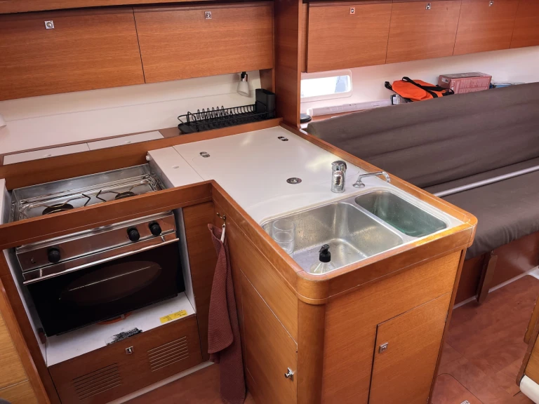 Sailboat rental with or without captain Dufour Marseille