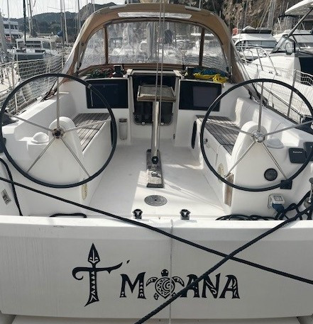 Sailboat for rent Marseille at the best price