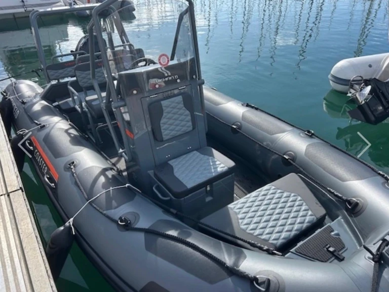 Bareboat Rental RIB Highfield with a boat licence