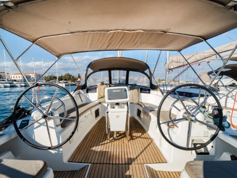 Sailboat rental in Limassol - Jeanneau Sun Odyssey 439