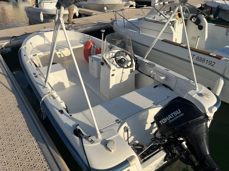 Yacht charter Le Barcarès cheap Captur 500 Fish