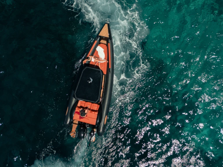 Rent a  Motorboat Gouvia