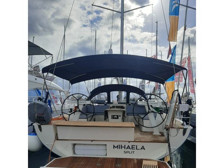 Sailboat rental in Trogir - D&D Yacht D&D Kufner 54 Exclusive - 6 cab